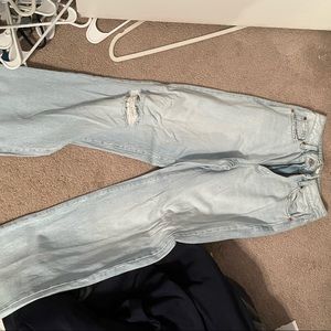 Garage Ripped Light Wash Baggy Jeans